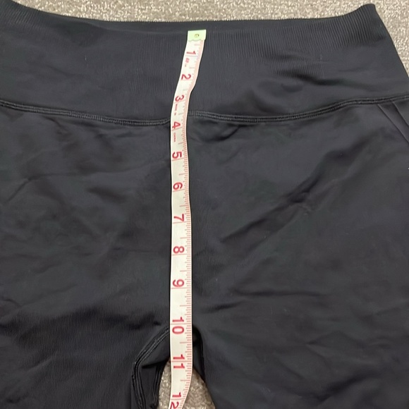Lululemon Women’s Ebb to Street Tight Shine Legging Size 6 - Picture 4 of 9